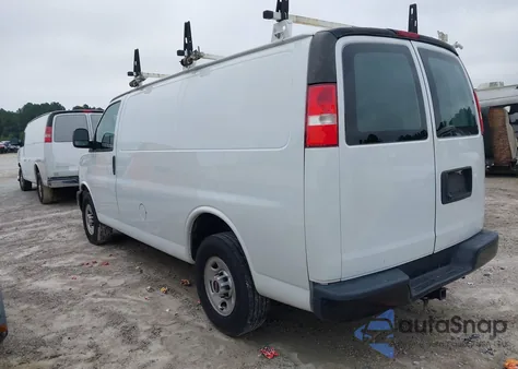 2019 GMC Savana 2500 Work Van z USA, uszkodzony, nr VIN 1GTW7AFP5K1303286
